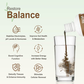 Minéraux humiques Vital Earth Minerals avec un verre d'eau
