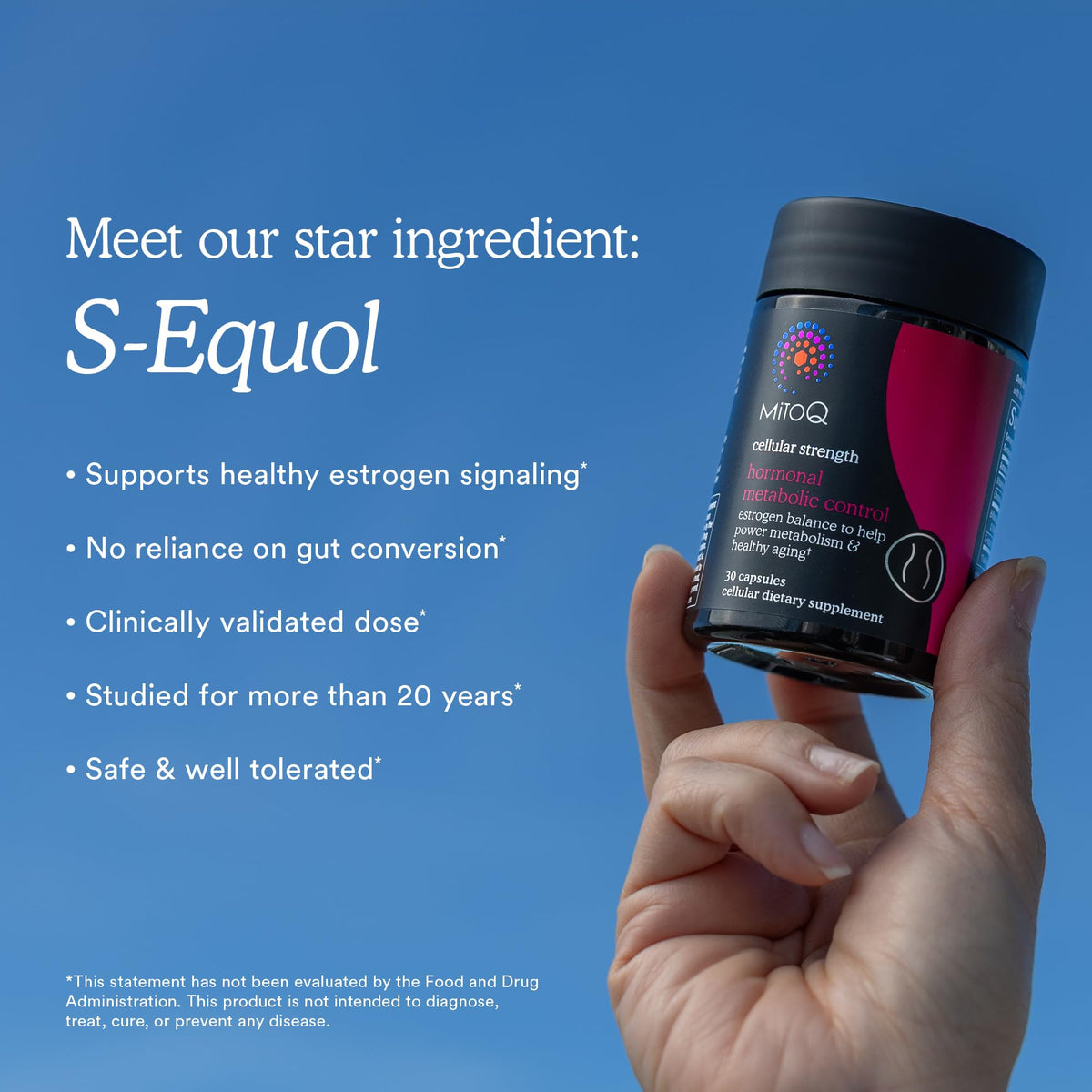 MitoQ S-Equol capsules sur une surface blanche