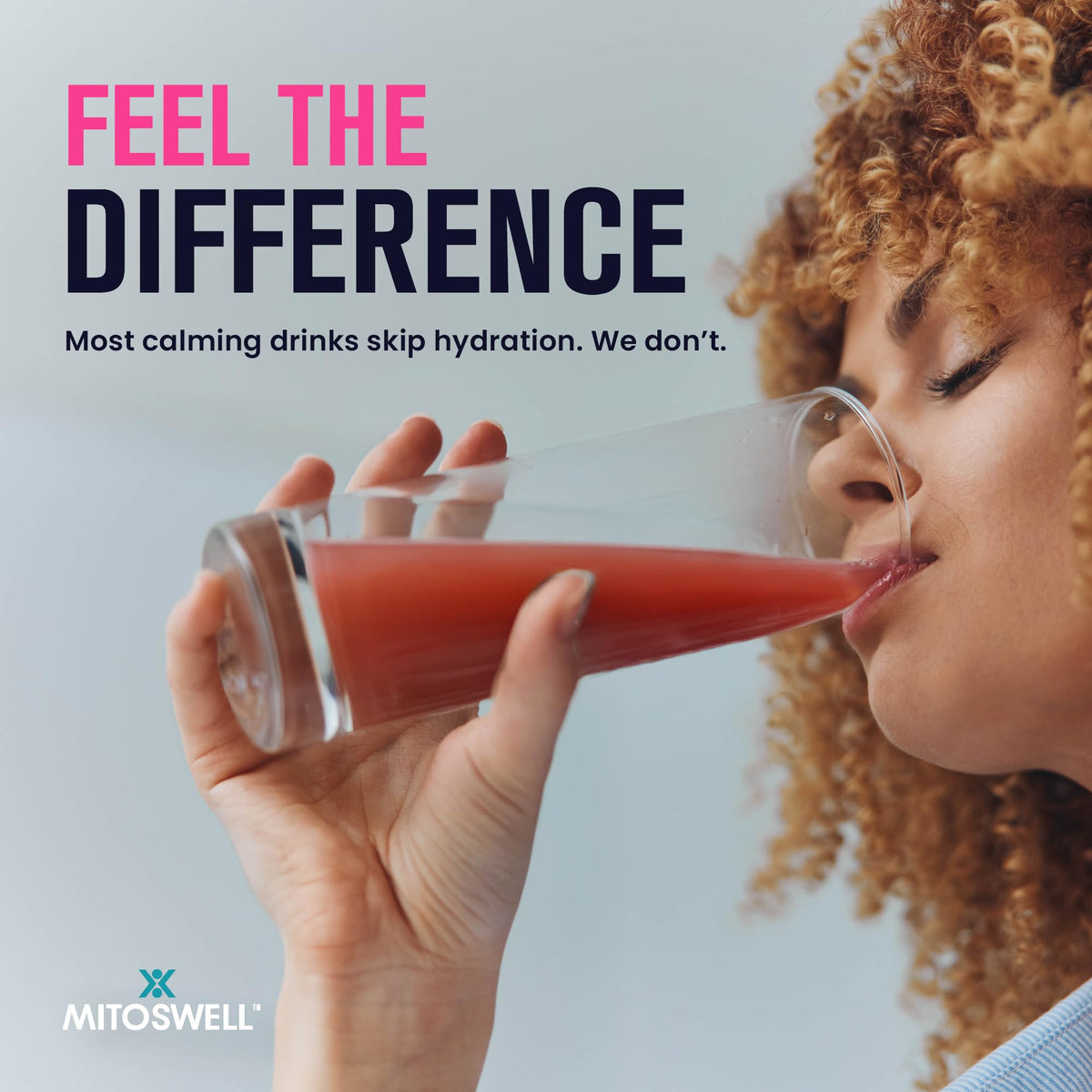 Mitoswell Hydrocalm Poudre de Nuit mélange dans un shaker