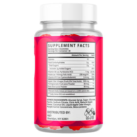 MJO Jelly Burn Gummies avec un verre d'eau à côté