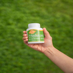 Moducare Complément Alimentaire 180 Capsules Végétariennes sur fond blanc