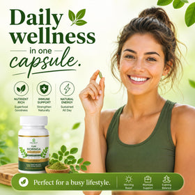 Moringa Bio MEDI BOTIC en capsules sur fond blanc