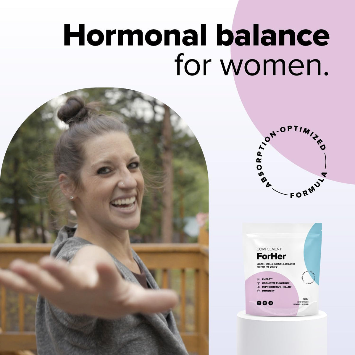 Multivitamine femme Complement avec des éléments naturels en arrière-plan