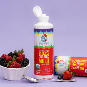 Multivitamine liquide Sunwarrior à côté d'autres compléments alimentaires