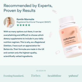 Multivitamines Bettervits à côté d'un carnet de santé