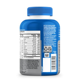 Multivitamines ONE A DAY 50+ avec un fond naturel