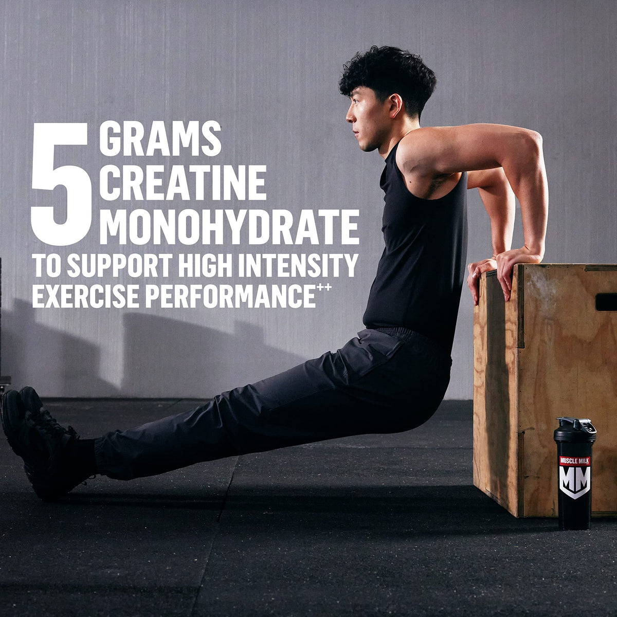 Muscle Milk Pro Series Poudre de Créatine sur une table avec shaker