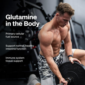 MuscleTech L-Glutamine 100% Pure 381g en poudre dans un verre d'eau