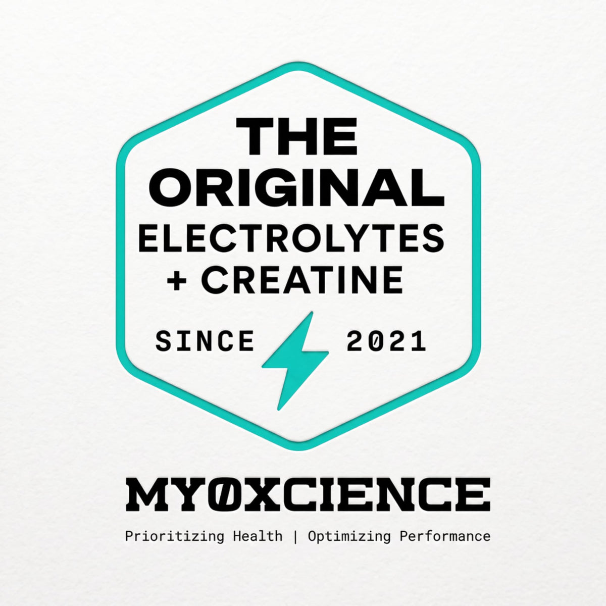 MYOXCIENCE Electrolyte STIX stick-pack prêt à l'emploi dans une bouteille d'eau