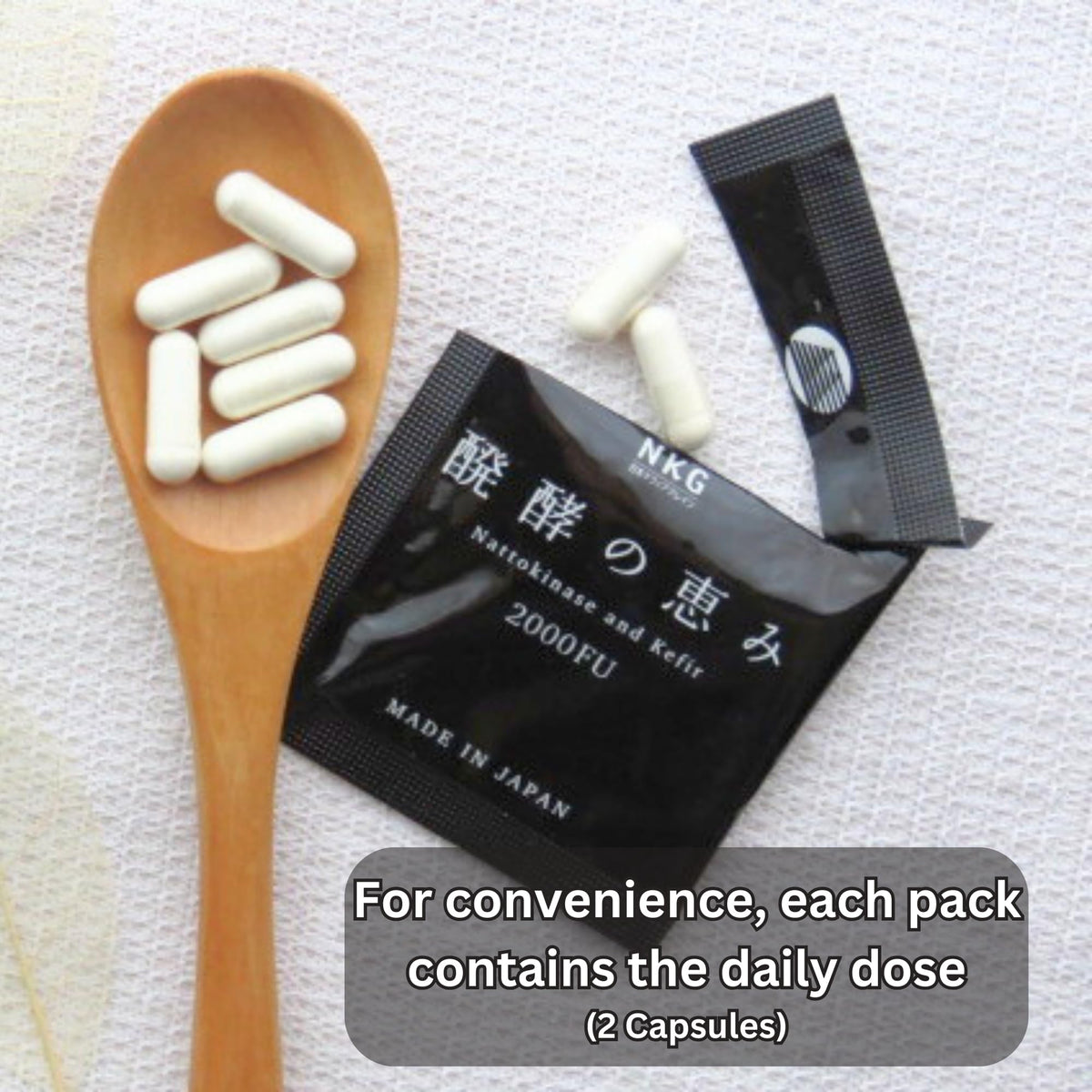 Nattokinase et Kefir 30 capsules sur fond blanc