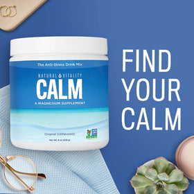 Natural Vitality Calm, poudre à boire au magnésium, sur une table