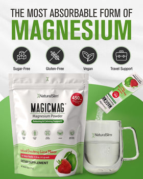 NaturalSlim MagicMag Poudre de Magnésium Citrate Fraise Lime 191g en préparation dans un verre