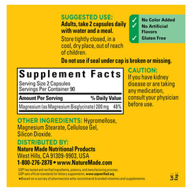 Nature Made Magnésium Glycinate 200 mg avec un verre d'eau