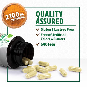 Nature's Nutrition Glucosamine Chondroïtine MSM 180 capsules en main