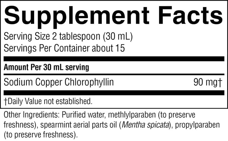 Nature's Sunshine Chlorophylle Liquide 480 ml en situation de consommation