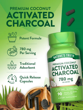 Nature's Truth Charbon Actif sur une surface en bois