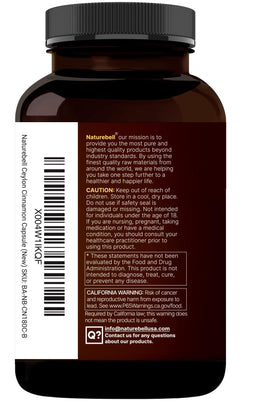 NatureBell capsules de cannelle de Ceylan et melon amer dans un environnement naturel