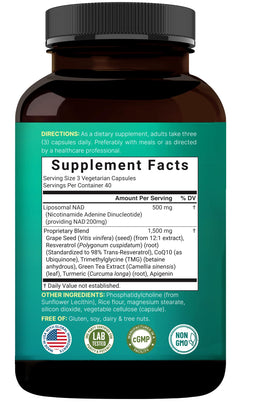 NatureBell Complex Liposomal NAD+ 2000mg sur une table en bois