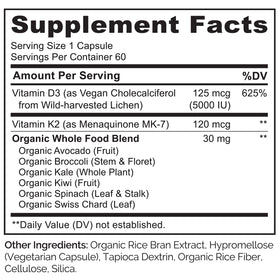 NATURELO D3 K2 capsules sur fond blanc