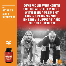 Natures Craft Garcinia Cambogia capsules sur une surface en bois