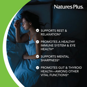 NaturesPlus Mélatonine 5 mg comprimés sur une surface blanche