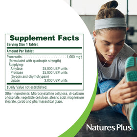 NaturesPlus Pancreatin comprimés dans la main