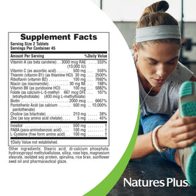 NaturesPlus Ultra Hair comprimés montrant la taille