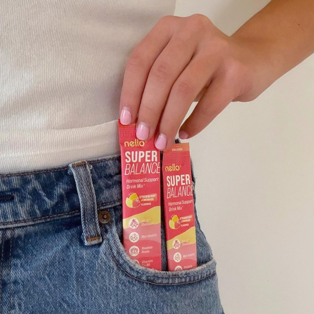 Nello Mélange de Boisson Superbalance SRI-81 Shatavari en usage quotidien