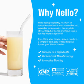 Nello Supercalm Pina Colada dans un verre avec des glaçons