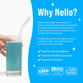 Nello Supercalm sachet à côté d'un verre d'eau