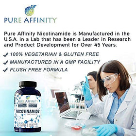 Nicotinamide Pure Affinity comprimés sur une surface blanche