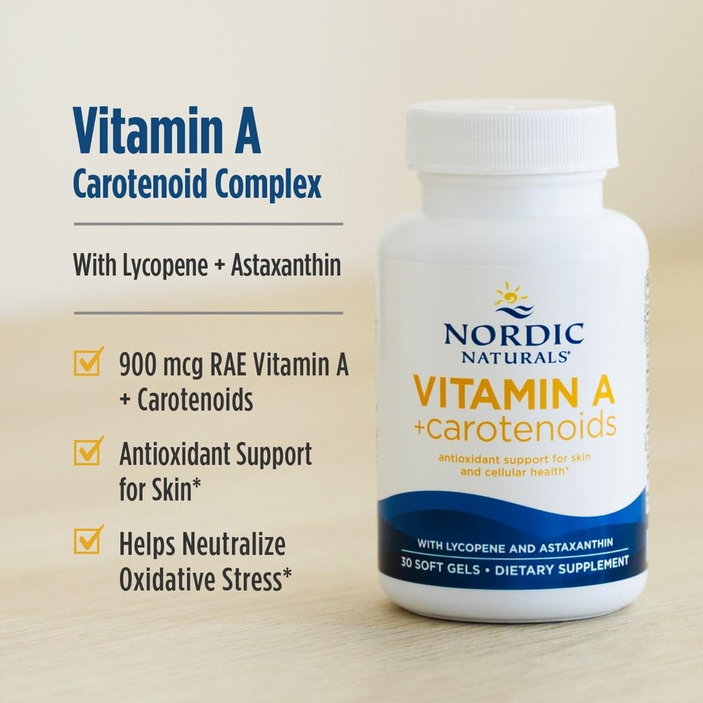 Nordic Naturals Vitamine A + Caroténoïdes gélules molles sur une table