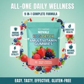 Novali Health Gummies Multivitamines Enfants 9-en-1 à côté d'un verre d'eau