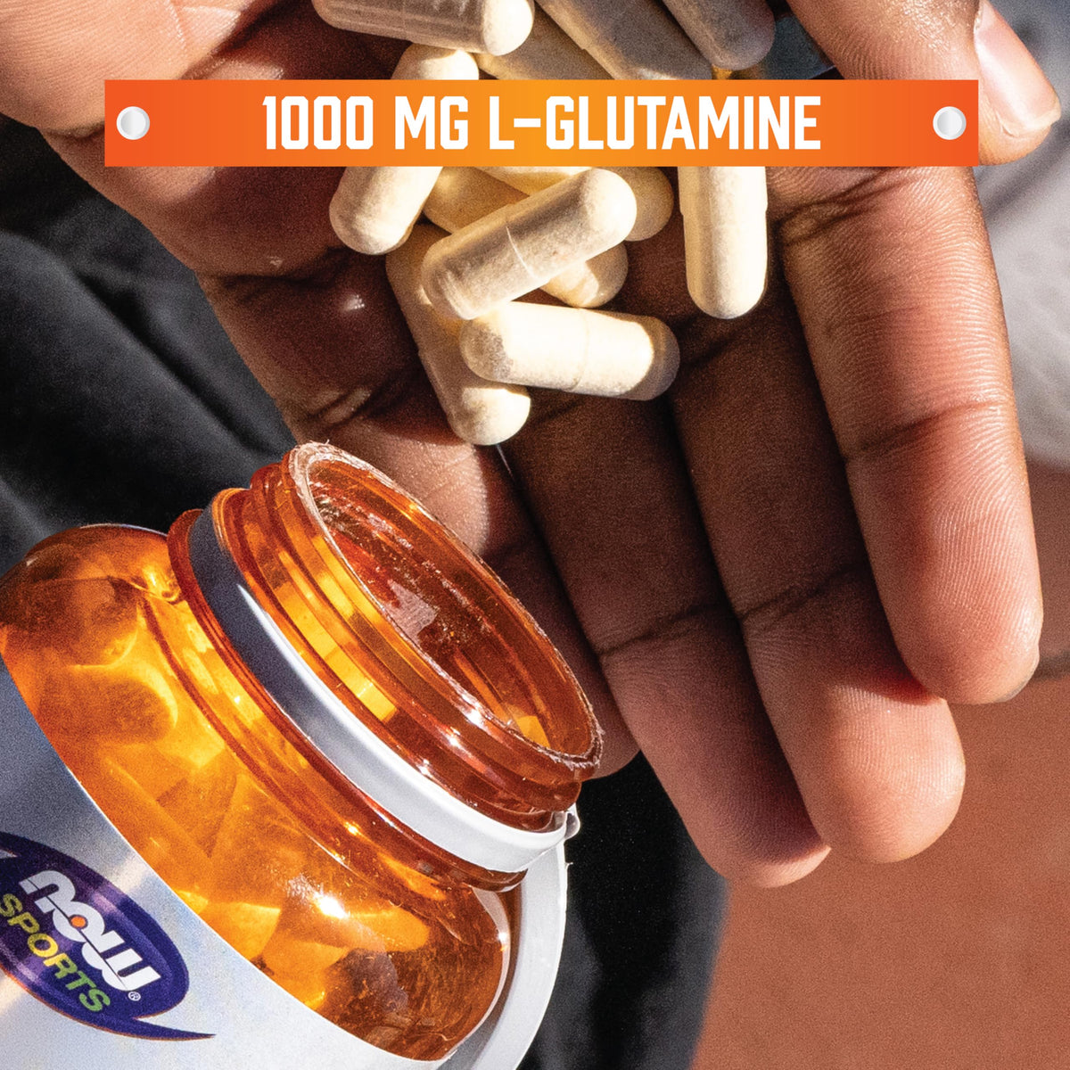 NOW Foods L-Glutamine 1000 mg capsules végétales sur une surface en bois