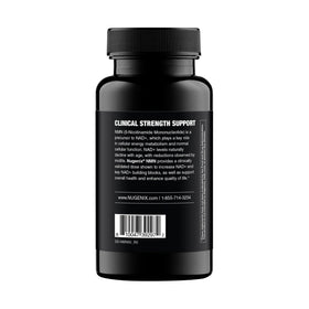 Nugenix NMN 500mg, prise de capsules avec de l'eau