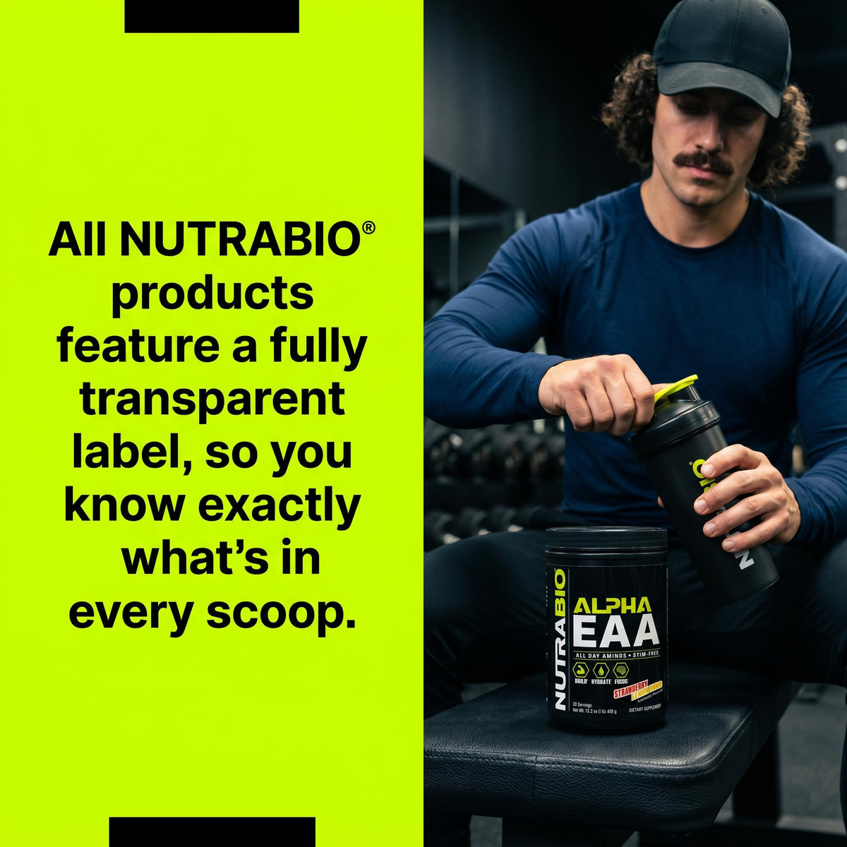 NutraBio Alpha EAA poudre sur une table avec accessoires de fitness