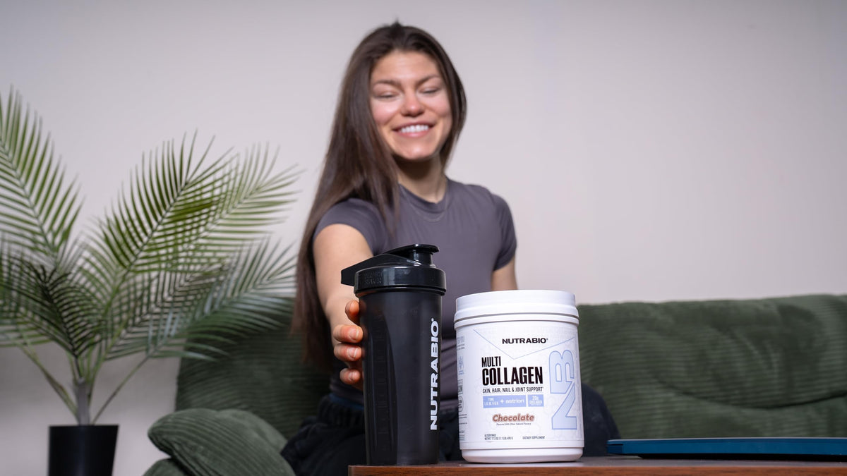 NutraBio Multi Collagène Poudre Chocolat 608g avec cuillère