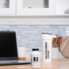 NutraBio Niacinamide 500mg capsules, étiquette et contenu