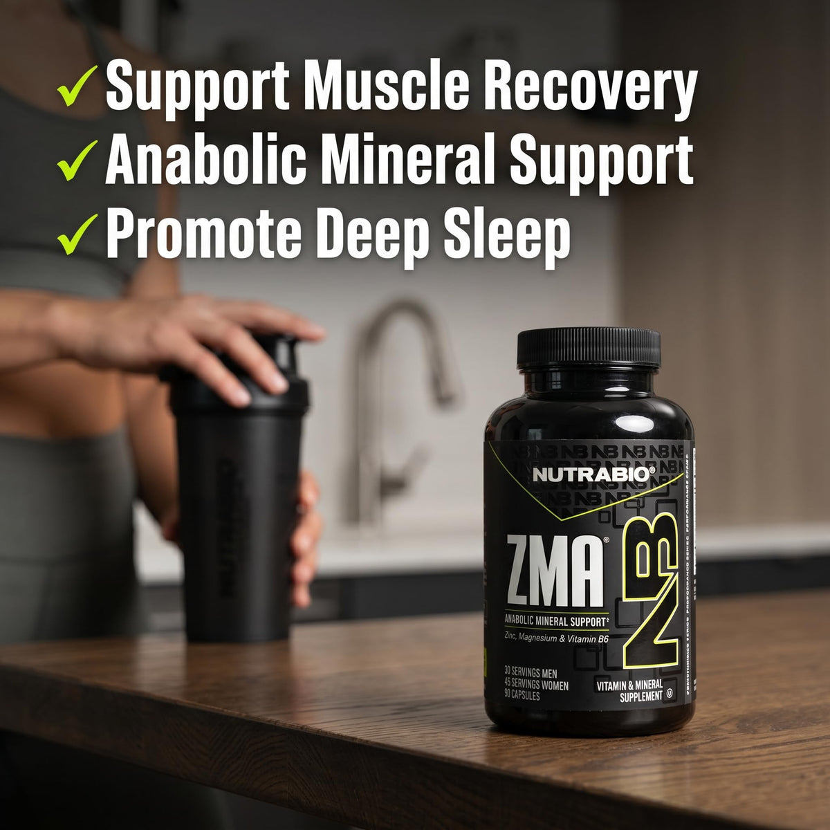 NutraBio ZMA comprimés sur une table avec éclairage naturel