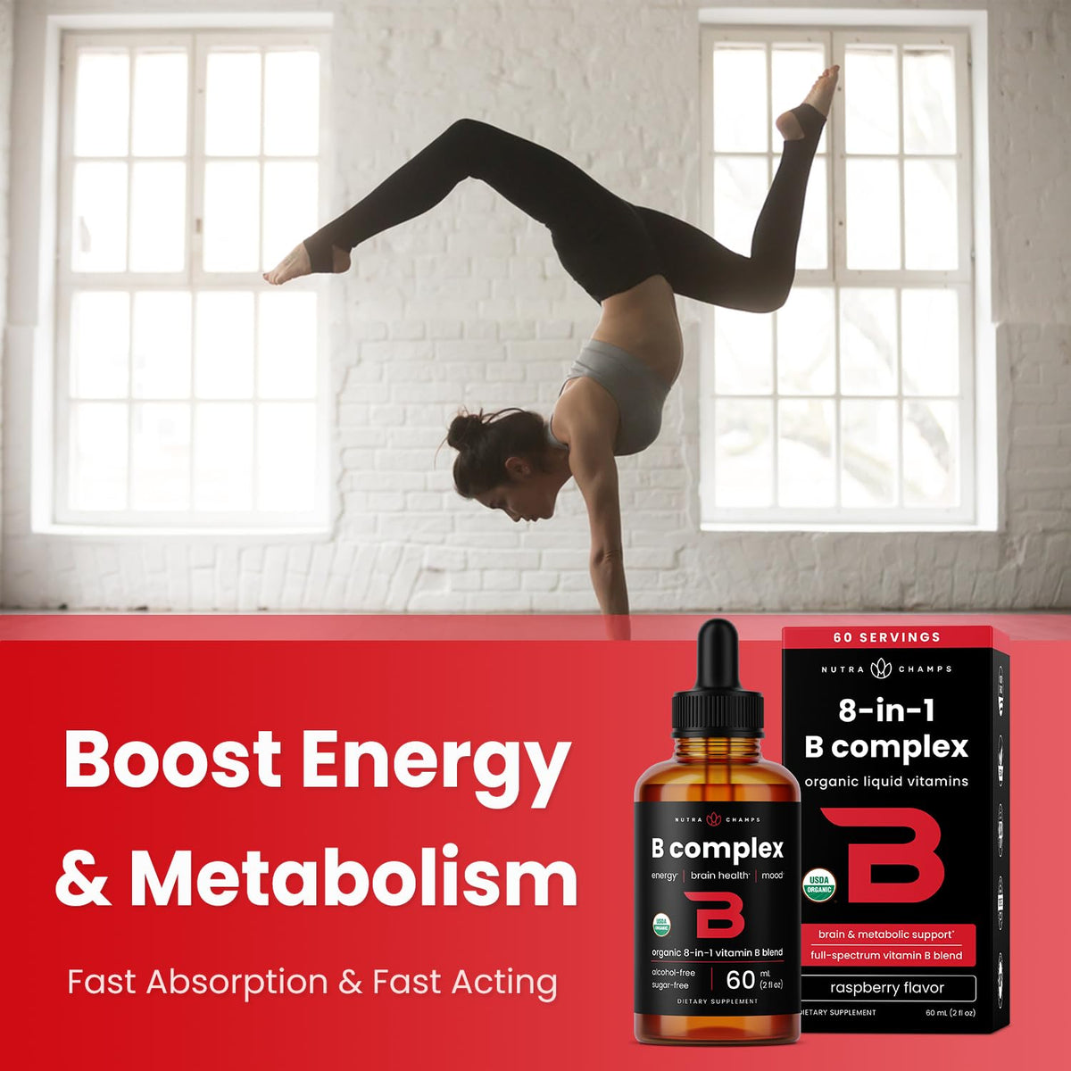 NutraChamps B Complex Liquide 2oz sur table avec bouteille d'eau