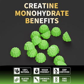 Nutravita Gummy de Créatine Monohydrate dans une main
