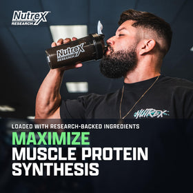 Nutrex Research EAA Hydration poudre 440g versée dans un verre