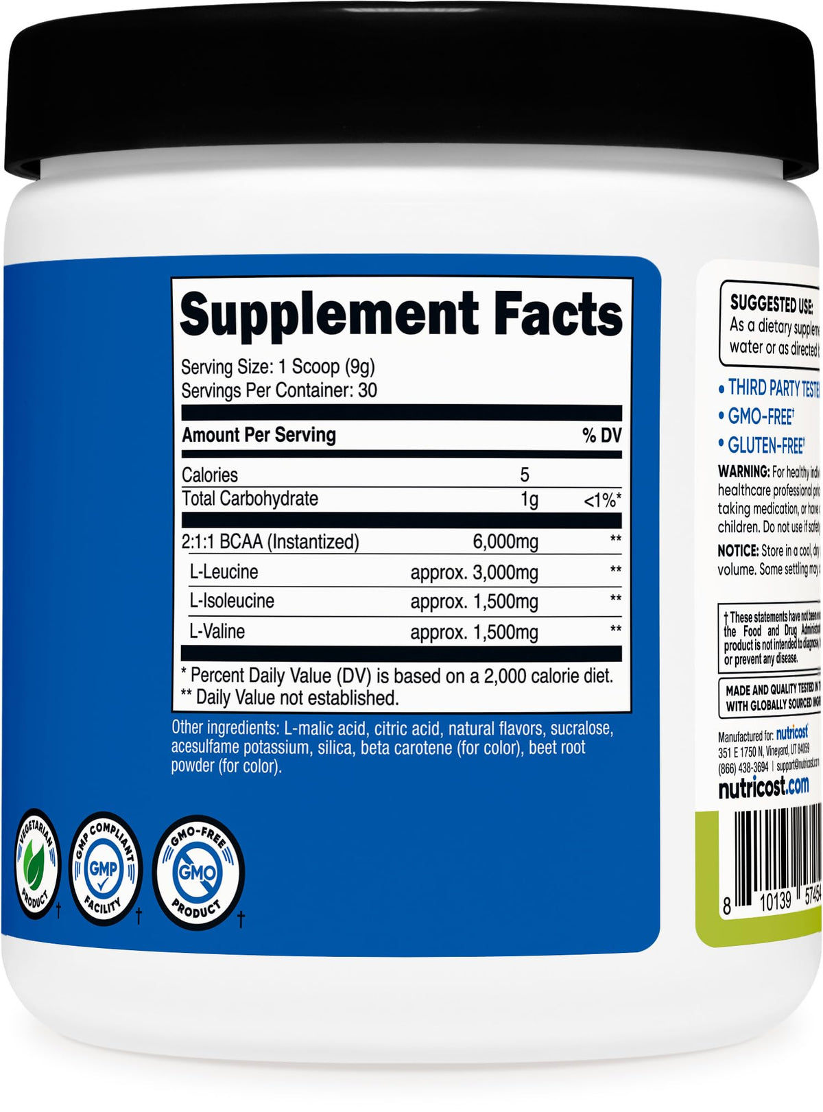 Nutricost BCAA 2:1:1 Saveur Pêche Poire à côté d'un shaker