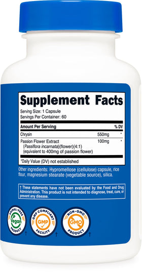 Nutricost Chrysin 550mg flacon ouvert avec capsules