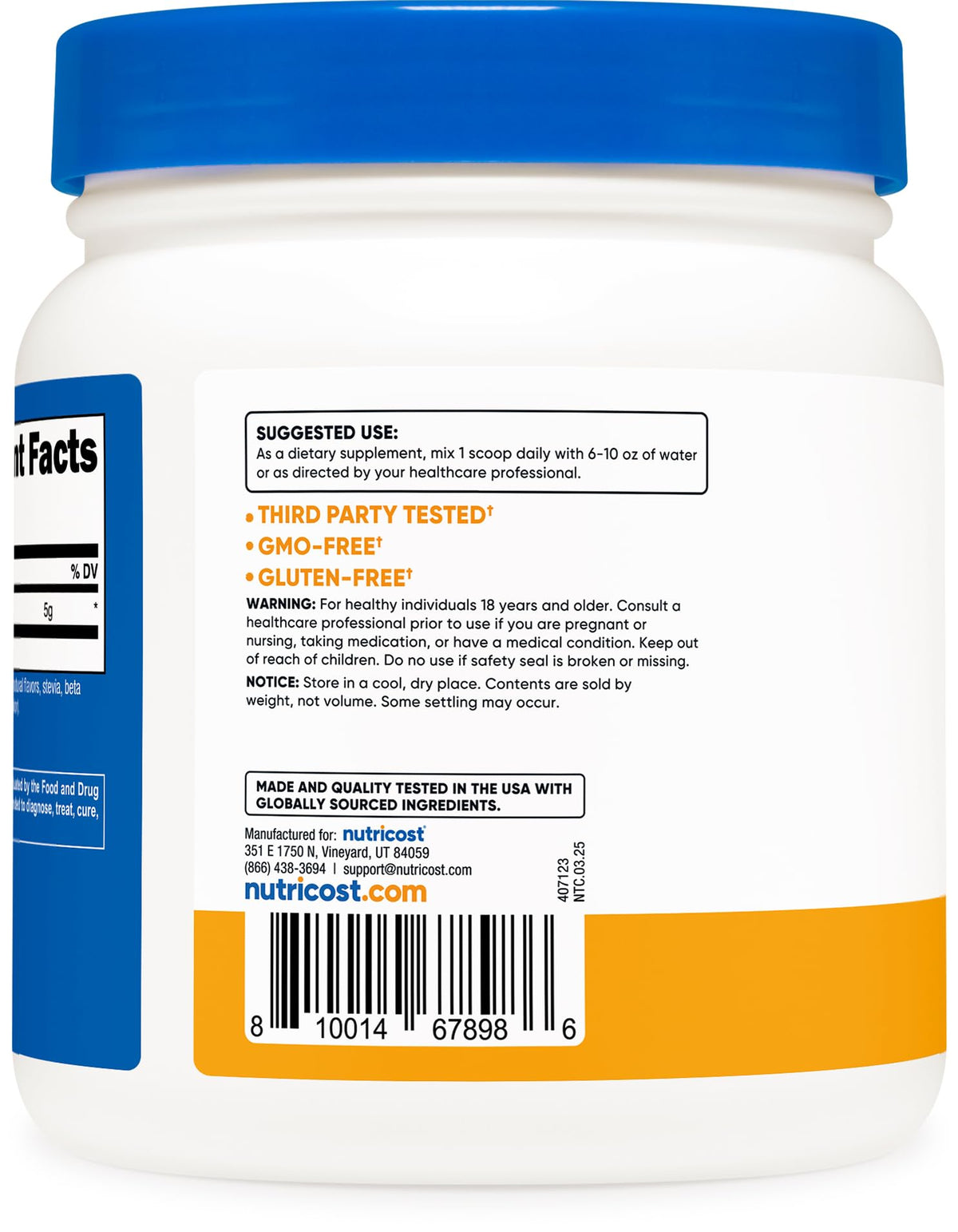 Nutricost L-Glutamine Poudre Pêche Mangue 500 g en préparation d'une boisson