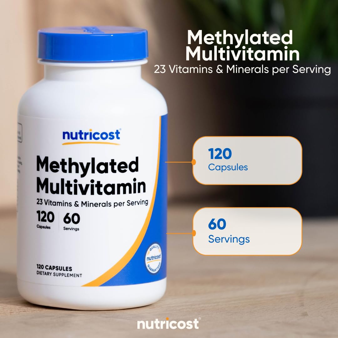Nutricost Multivitamine Méthylée et un verre d'eau