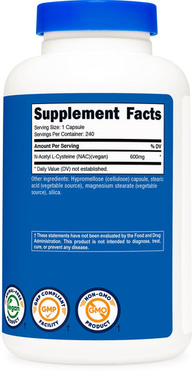 Nutricost N-Acetyl L-Cysteine capsules sur fond blanc