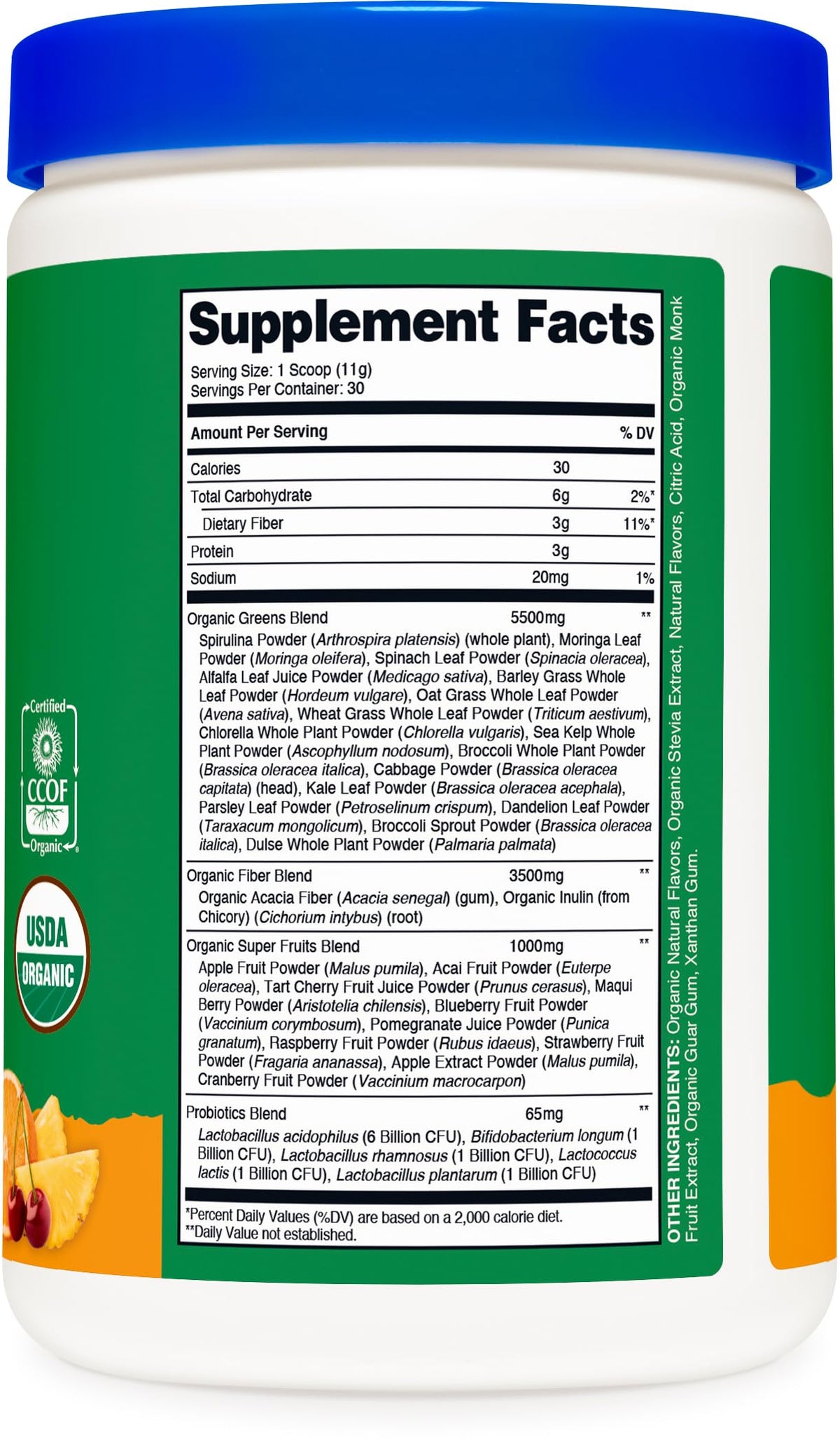 Nutricost Poudre de Super Greens Bio Saveur Orange en préparation