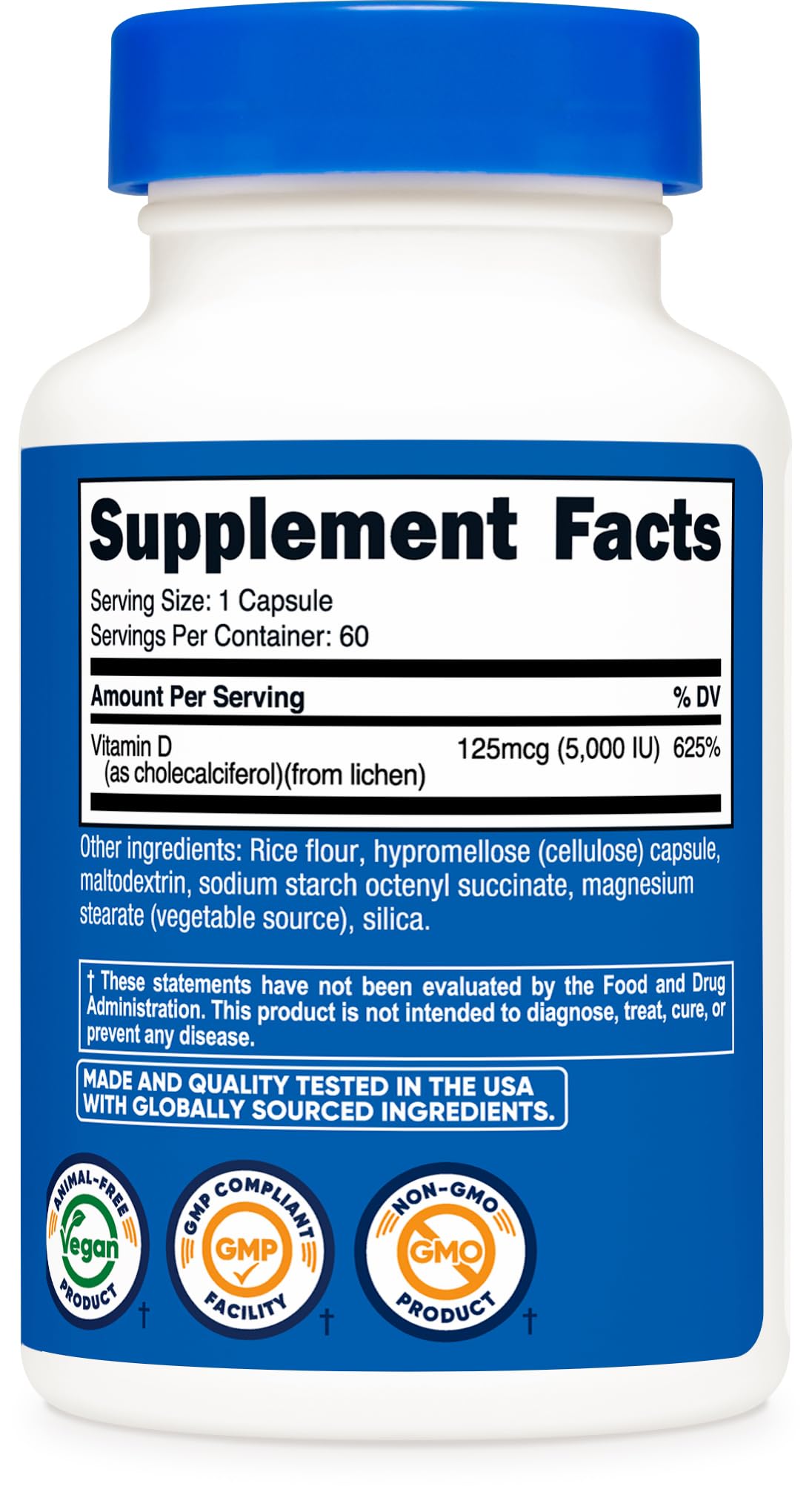 Nutricost Vitamine D3 Vegan 5000 UI 60 capsules sur une table en bois