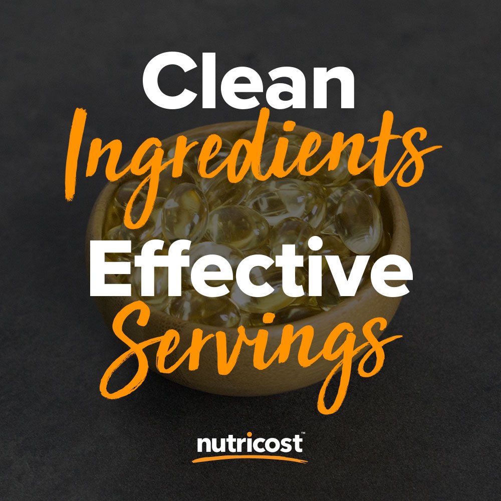 Nutricost Vitamine E 400 IU sur une table avec des accessoires de santé